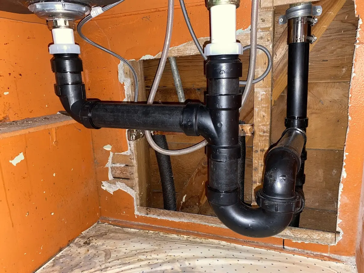 Professional Pipe Bursting equipment and tools on the job in Harahan